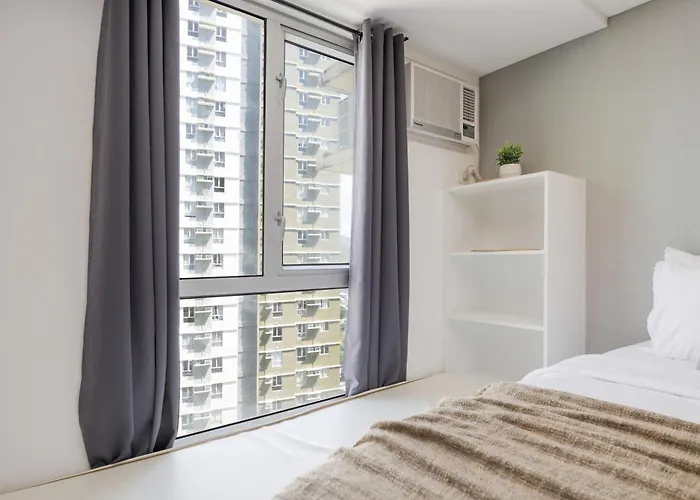 Apartment Furnished In Avida Towers Riala, It Park With Pool View, Fast Wifi, Netflix And Cebu