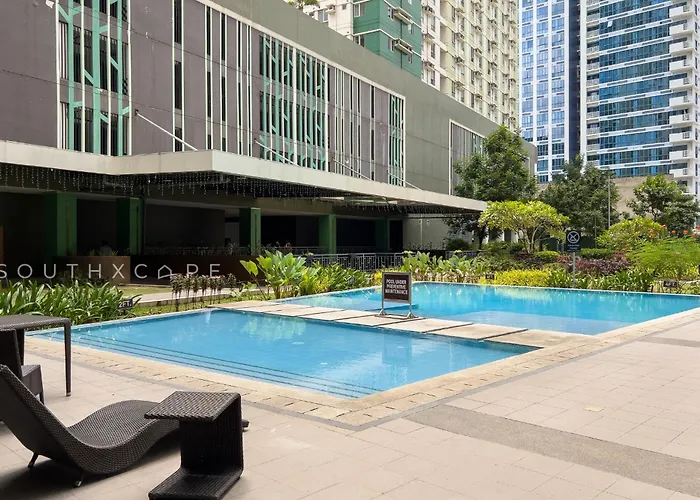 Furnished In Avida Towers Riala, It Park With Pool View, Fast Wifi, Netflix And Apartment